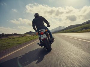 Comment choisir ses pneus moto en 2026 : guide complet selon votre style de conduite et la saison
